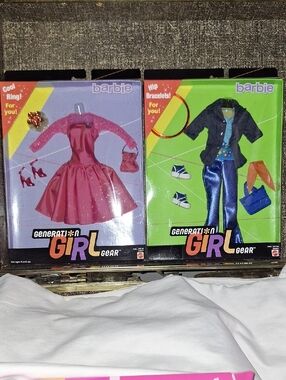 Barbie Generation Girl 1999 Fashion Pack Pink Dress & Blue Shimmer Outfit 2 Set
